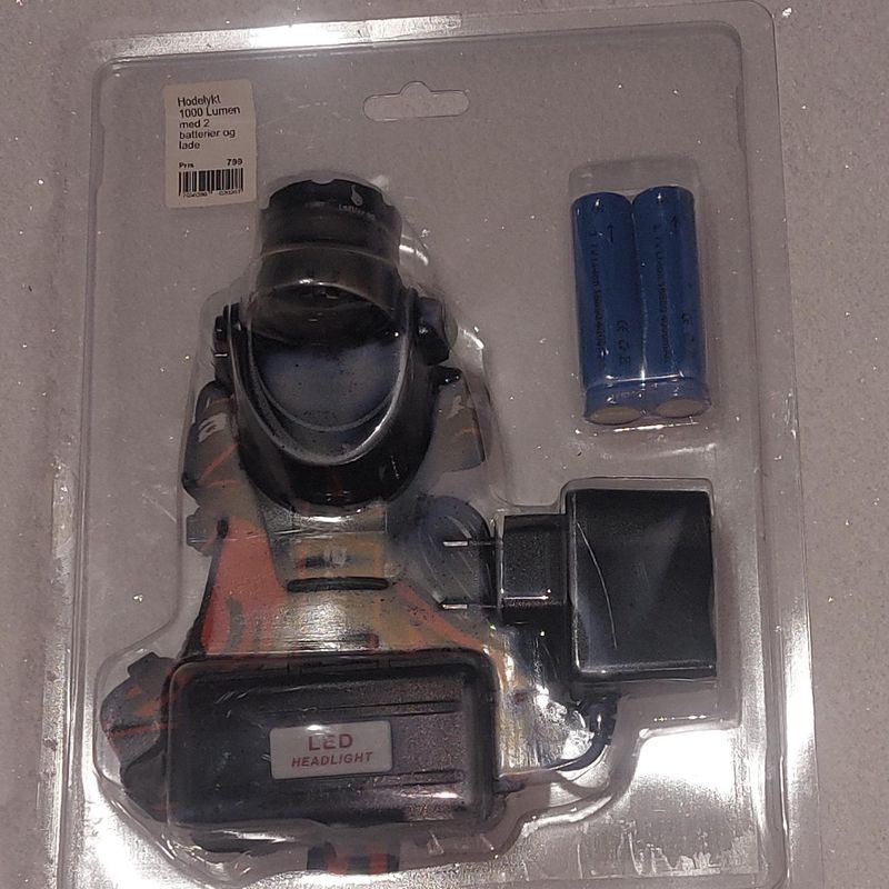 Hodelykt 1000 Lumen med 2 batterier og lade